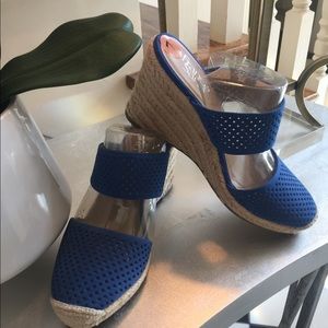 Franco Sarto wedge sandals